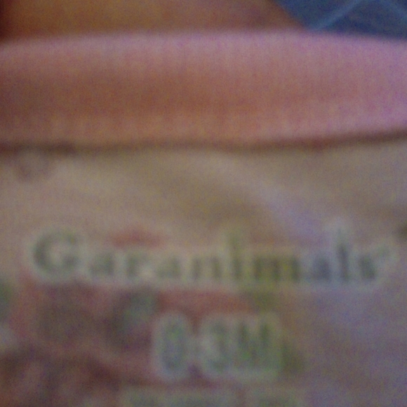 Beautiful pink oneies - Picture 2 of 3